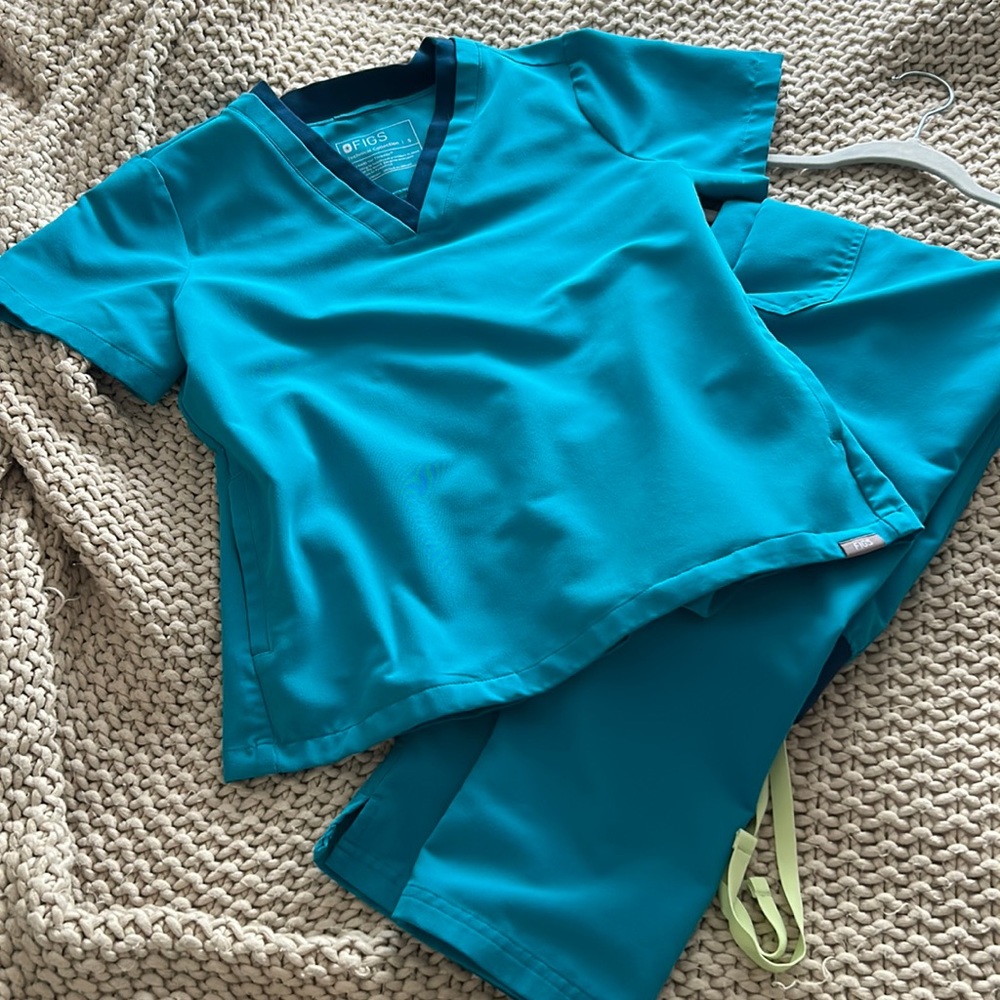 Figs Set Size Small - image 1